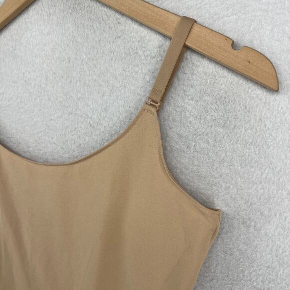 Spanx Tank Top S Socialight Smooth Cami Shapewear Compression Stretch Beige - Picture 2 of 15